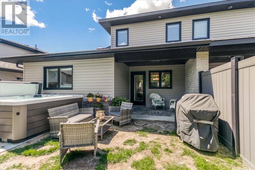 114 Hollybrook Crescent, Azilda, Ontario  P0M 1B0 - Photo 3 - 2128316