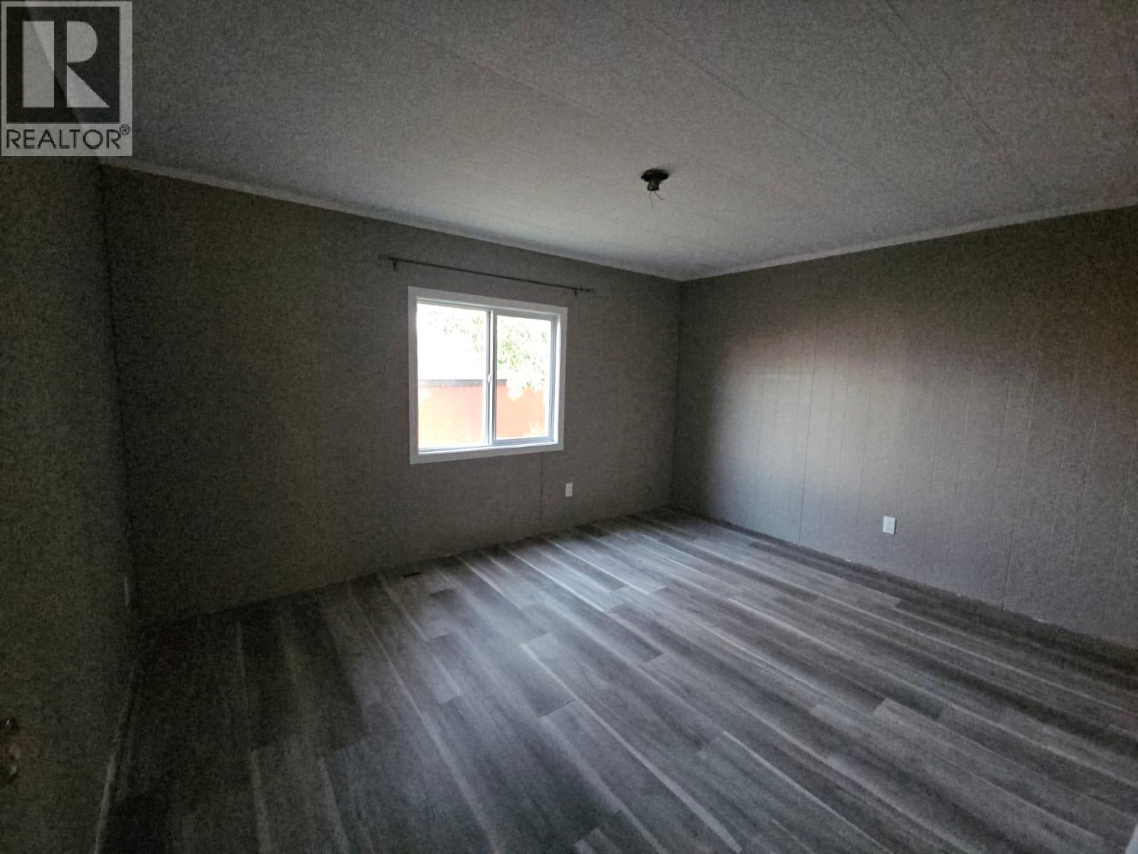 921 121 Avenue, Dawson Creek, British Columbia  V1G 3K3 - Photo 16 - 10389406