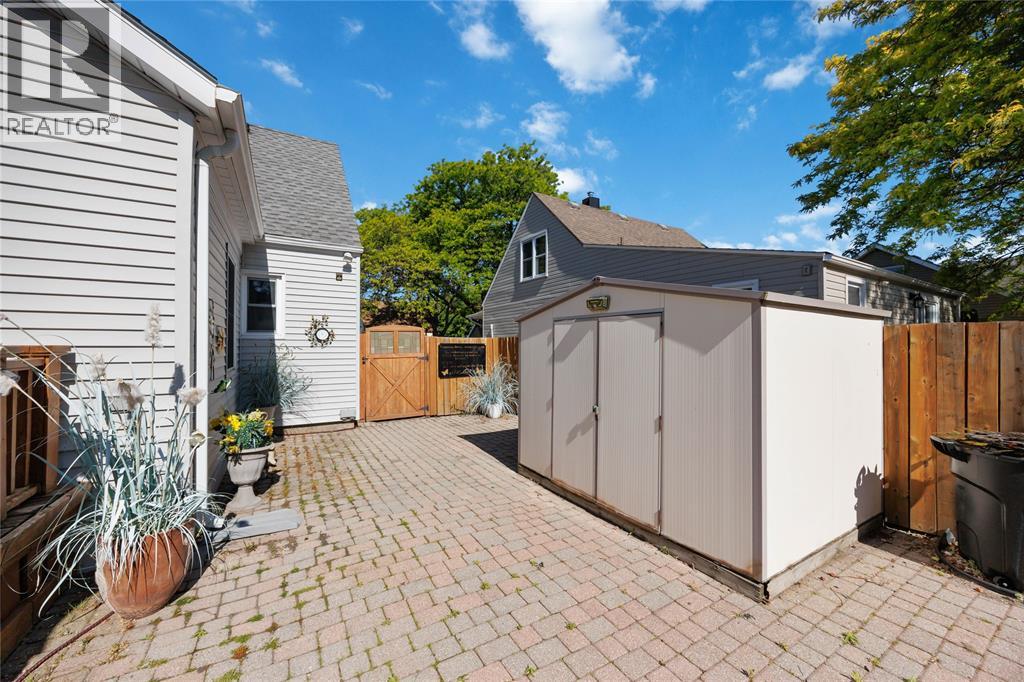 614 Cherry Drive, Sarnia photo 12