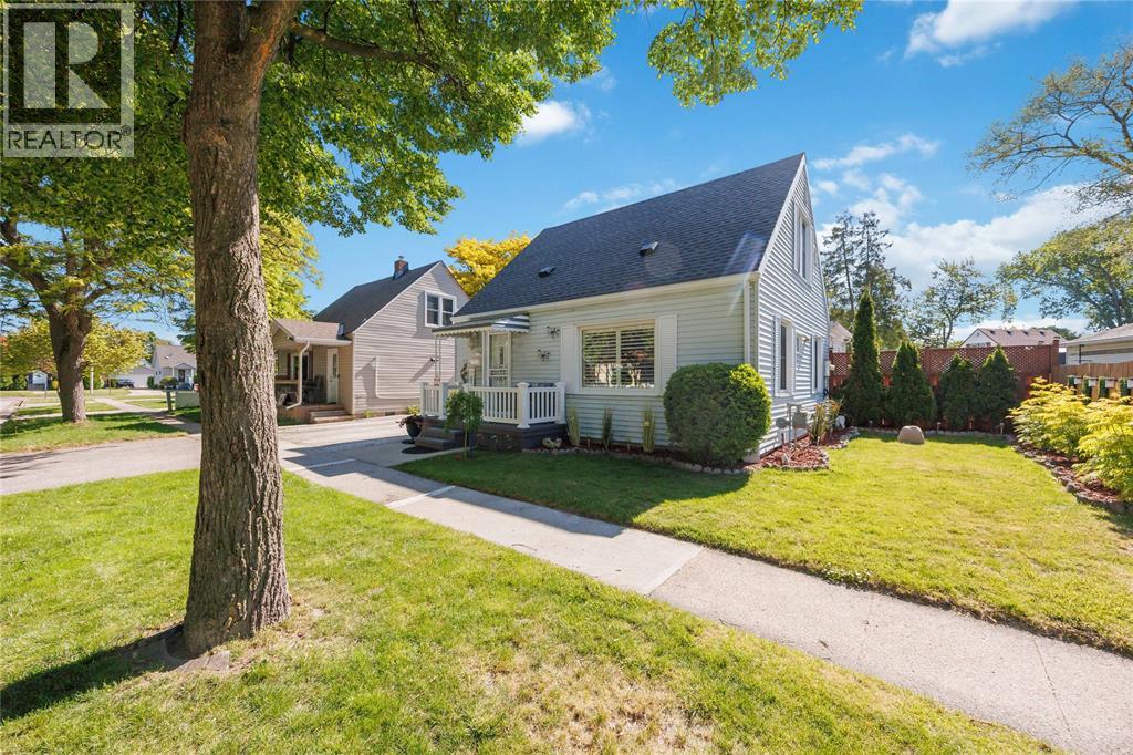 614 Cherry Drive, Sarnia photo 3