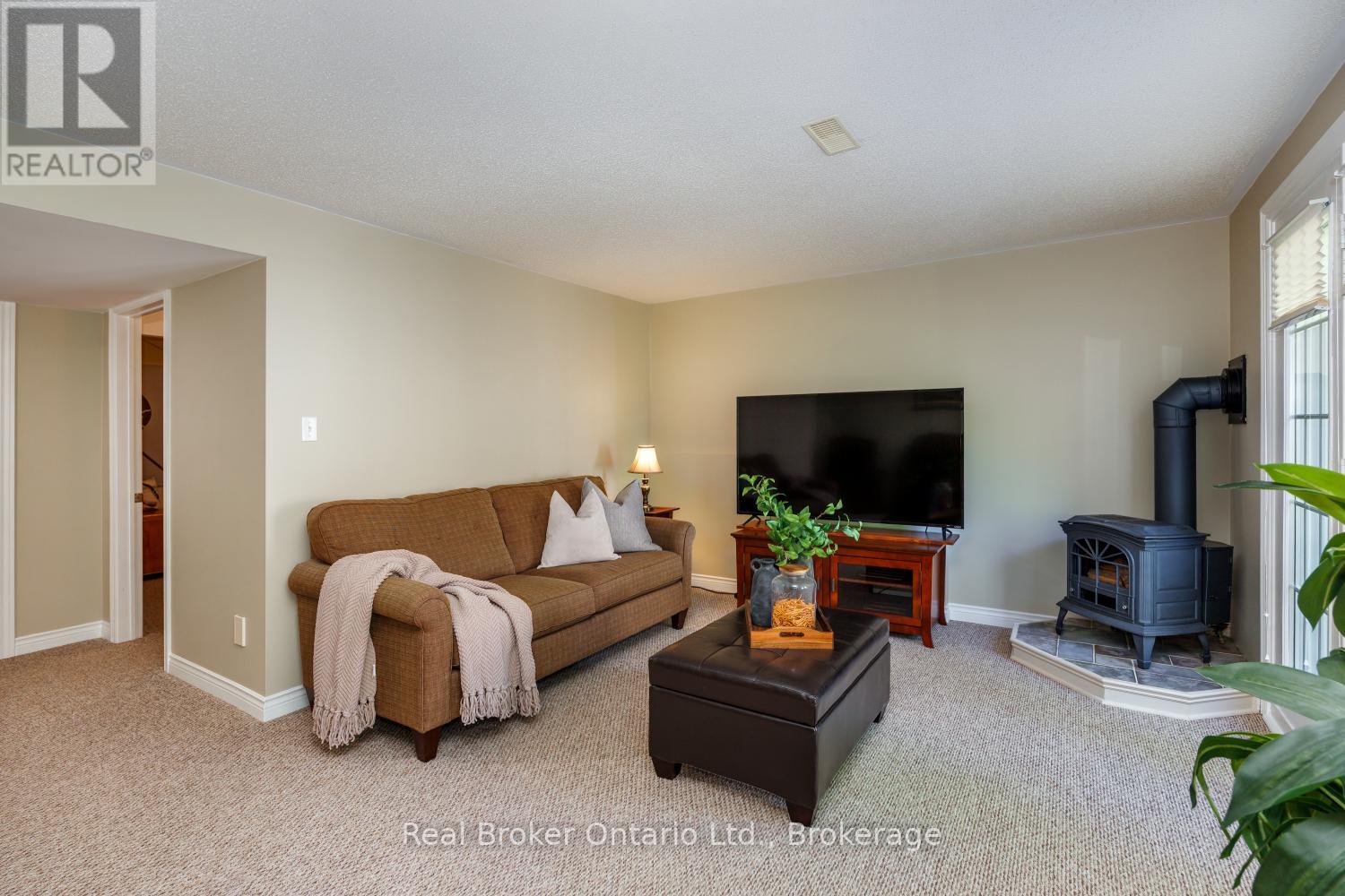 39 Valleycrest Drive, Clarington, Ontario  L1E 1H8 - Photo 27 - E13238952