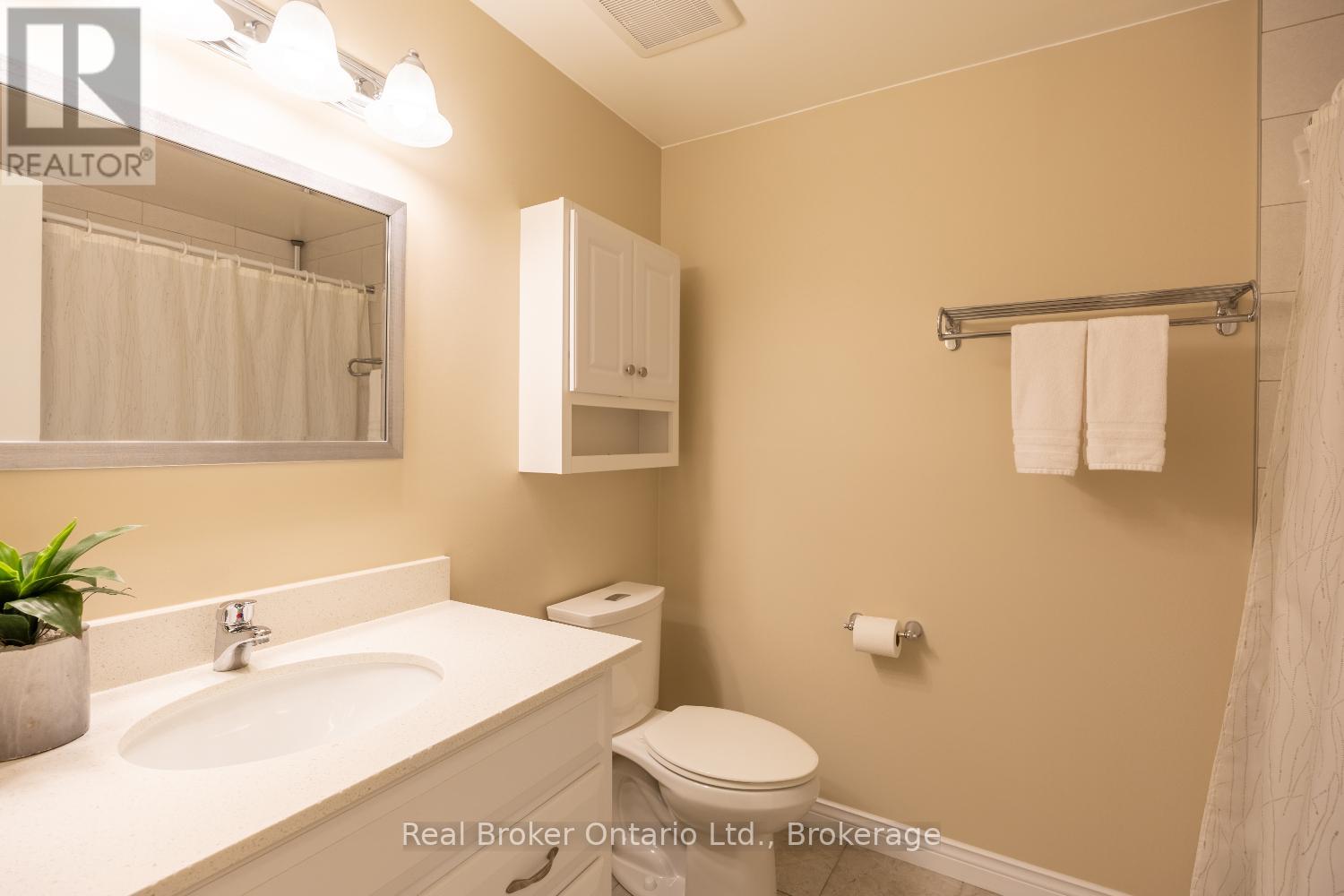 39 Valleycrest Drive, Clarington, Ontario  L1E 1H8 - Photo 30 - E13238952