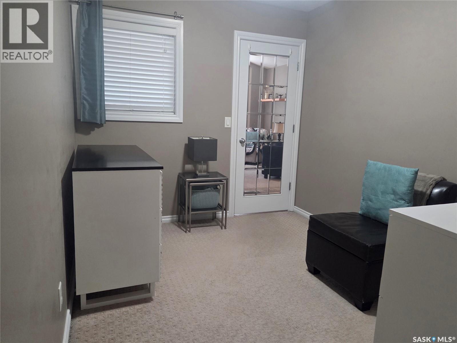 4144 Buckingham Drive E, Regina, Saskatchewan  S4V 3A9 - Photo 10 - SK037176