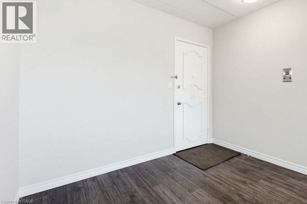 107 St. Joseph's Drive Unit# 404, Hamilton, Ontario  L8N 2G1 - Photo 5 - 40832811
