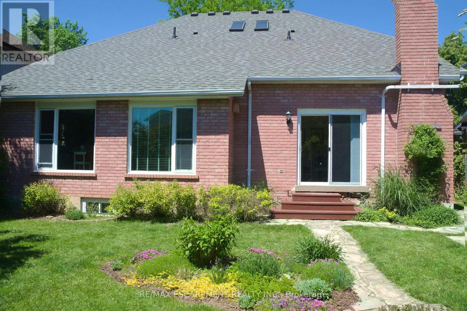 54 Goldcrest Drive, Hamilton, Ontario  L8G 4T6 - Photo 42 - X12996806