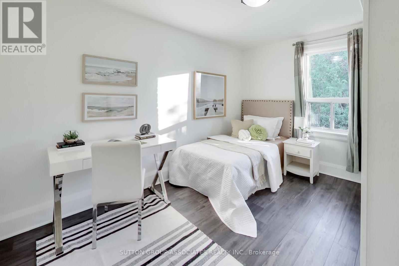 38 Winona Drive, Toronto, Ontario  M6G 3S6 - Photo 21 - C13241528