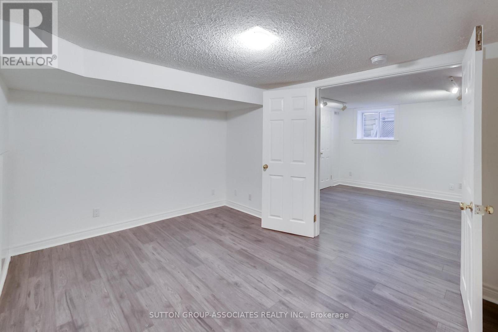 38 Winona Drive, Toronto, Ontario  M6G 3S6 - Photo 29 - C13241528