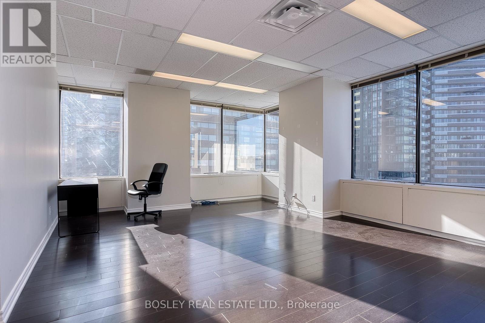 800 - 920 Yonge Street, Toronto, Ontario  M4W 3C7 - Photo 3 - C13241562