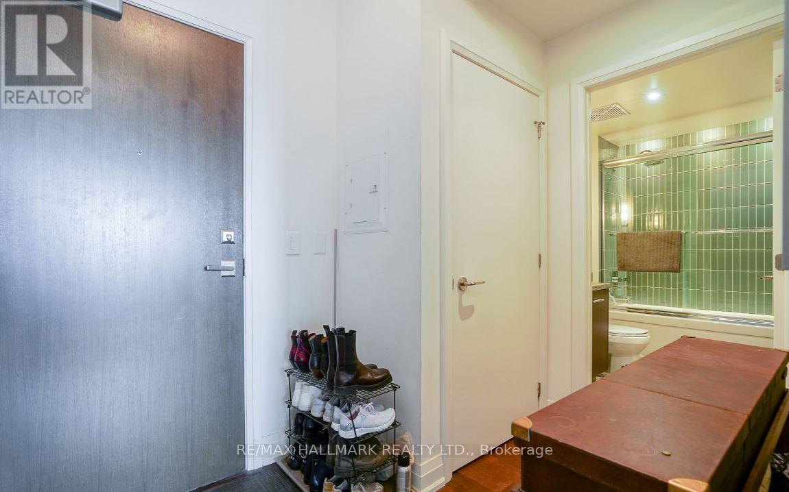 3704 - 80 John Street, Toronto, Ontario  M5V 3X4 - Photo 16 - C13241620