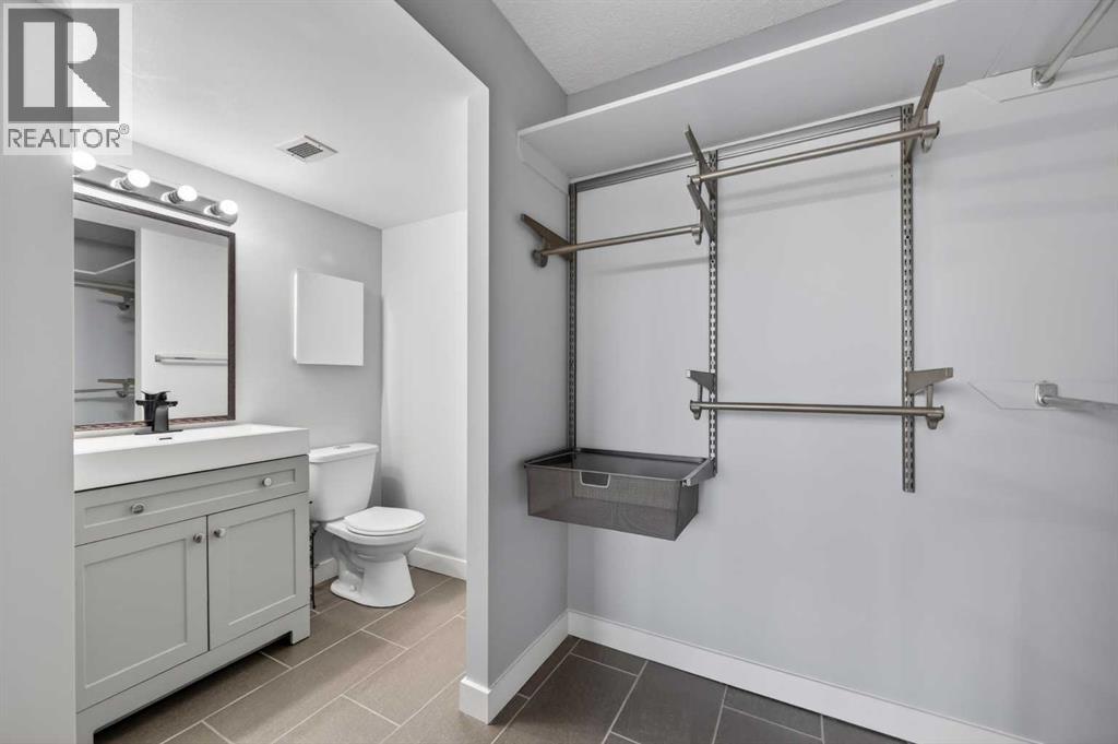 902, 145 Point Drive Nw, Calgary, Alberta  T3B 4W1 - Photo 21 - A2316731