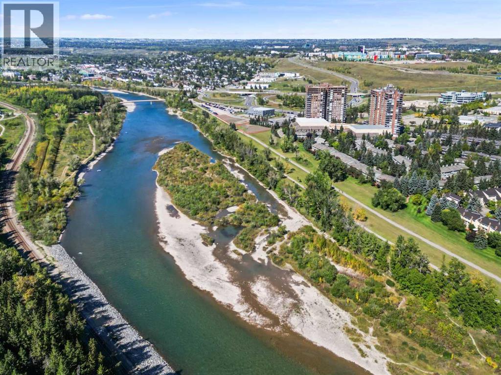 902, 145 Point Drive Nw, Calgary, Alberta  T3B 4W1 - Photo 3 - A2316731