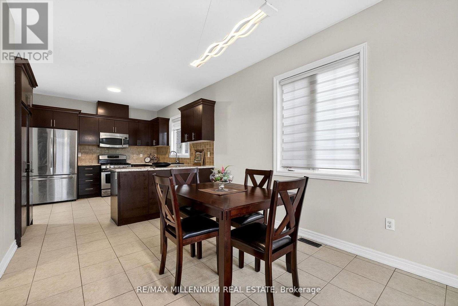 75 Twin Hill Crescent, Vaughan, Ontario  L4H 0G7 - Photo 18 - N13241548