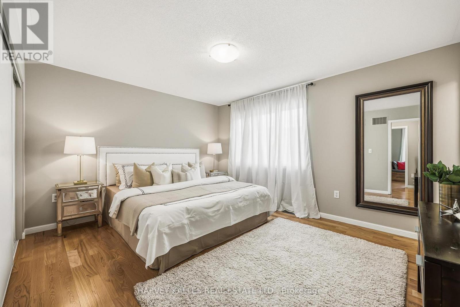 10 Dougherty Crescent, Whitchurch-Stouffville, Ontario  L4A 0A3 - Photo 11 - N13241574
