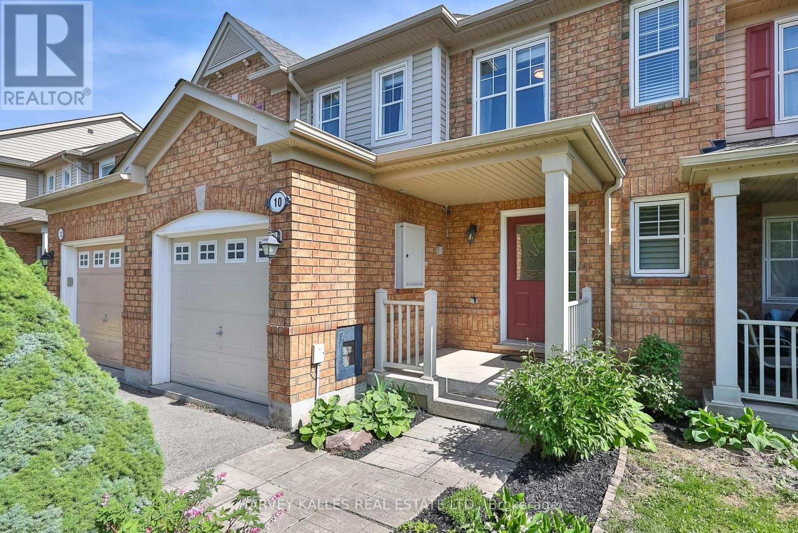 10 Dougherty Crescent, Whitchurch-Stouffville, Ontario  L4A 0A3 - Photo 2 - N13241574