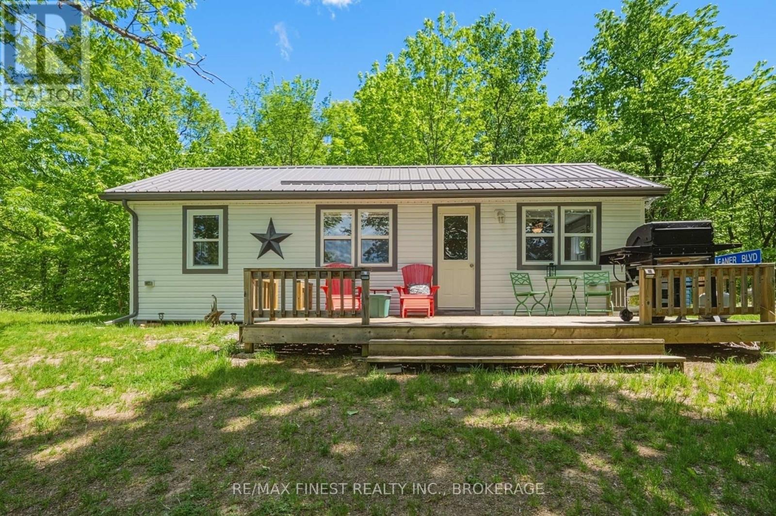 9010 Perth Road, Frontenac, Ontario  K0H 2L0 - Photo 3 - X13241768