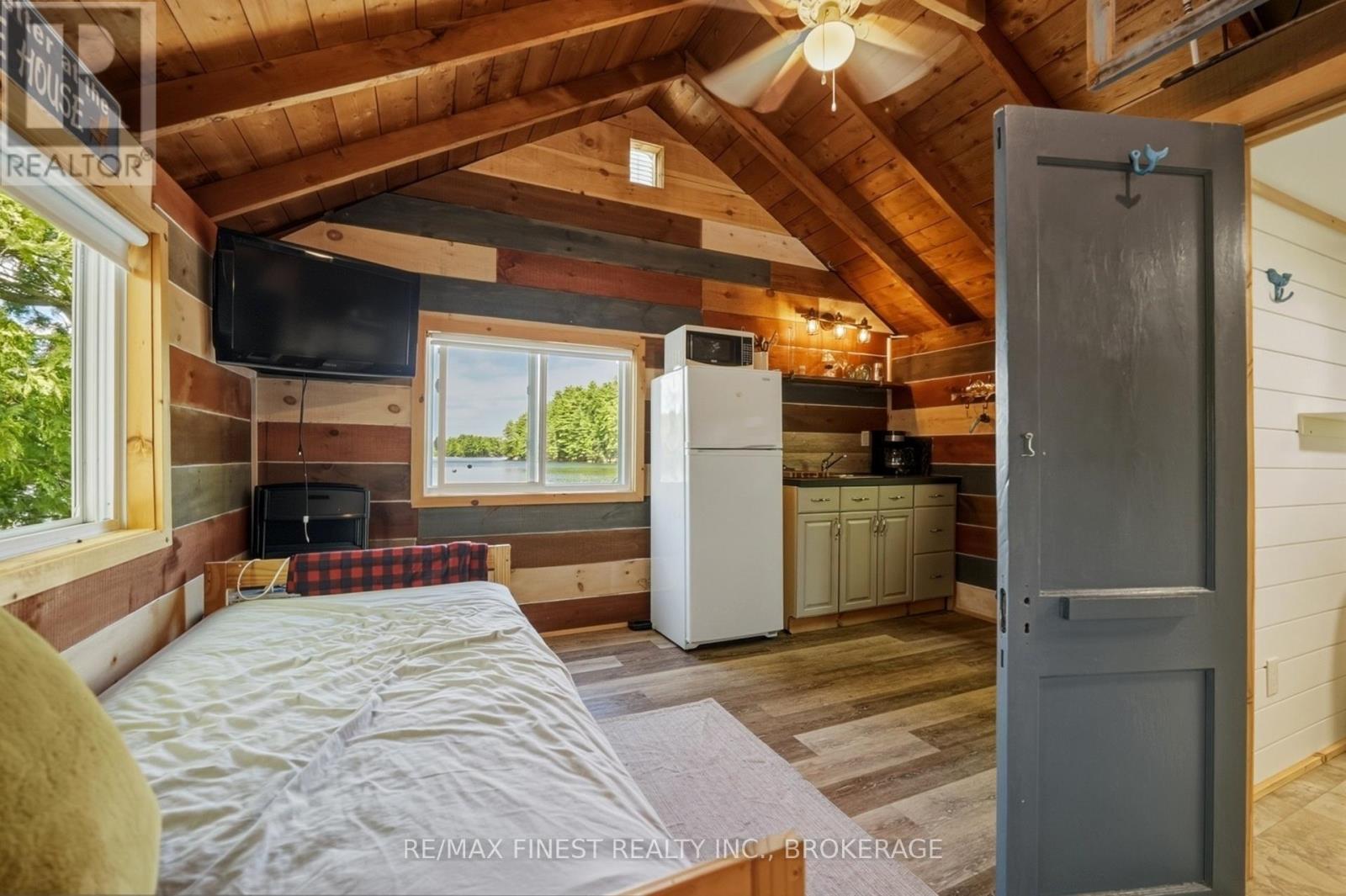 9010 Perth Road, Frontenac, Ontario  K0H 2L0 - Photo 34 - X13241768