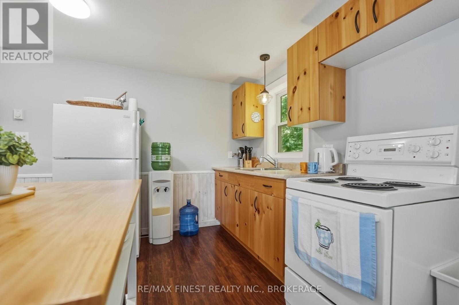 9010 Perth Road, Frontenac, Ontario  K0H 2L0 - Photo 9 - X13241768