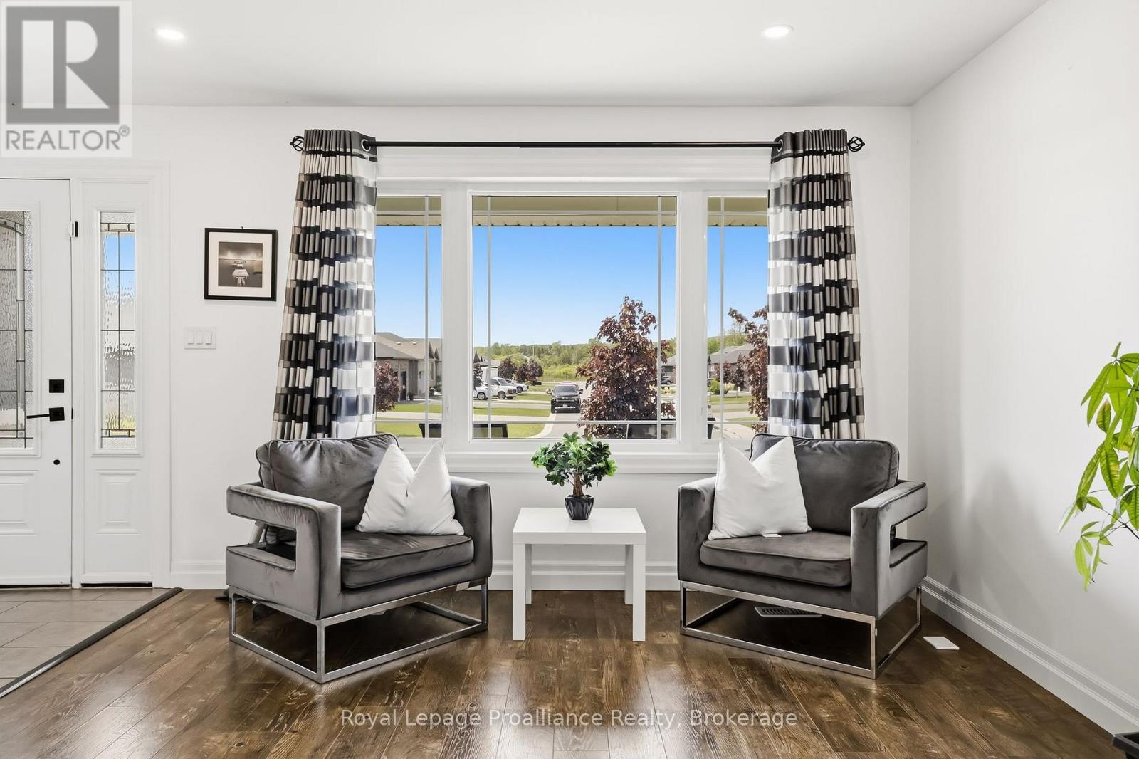 31 Gavin Crescent, Quinte West, Ontario  K8V 0H2 - Photo 10 - X13241684