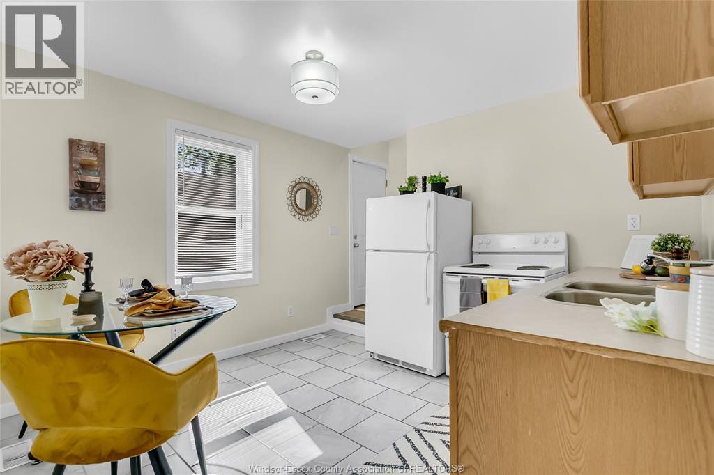 551 Hildegarde Street, Windsor, Ontario  N8X 2Z4 - Photo 11 - 26013124