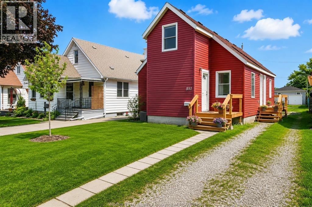 551 HILDEGARDE STREET, Windsor, Ontario