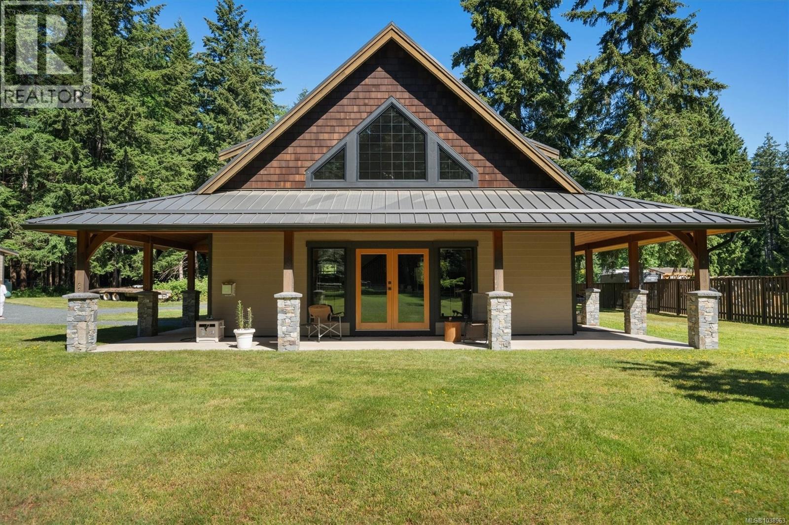 352 Ships Point Rd, Fanny Bay, British Columbia  V0R 1W0 - Photo 4 - 1038963