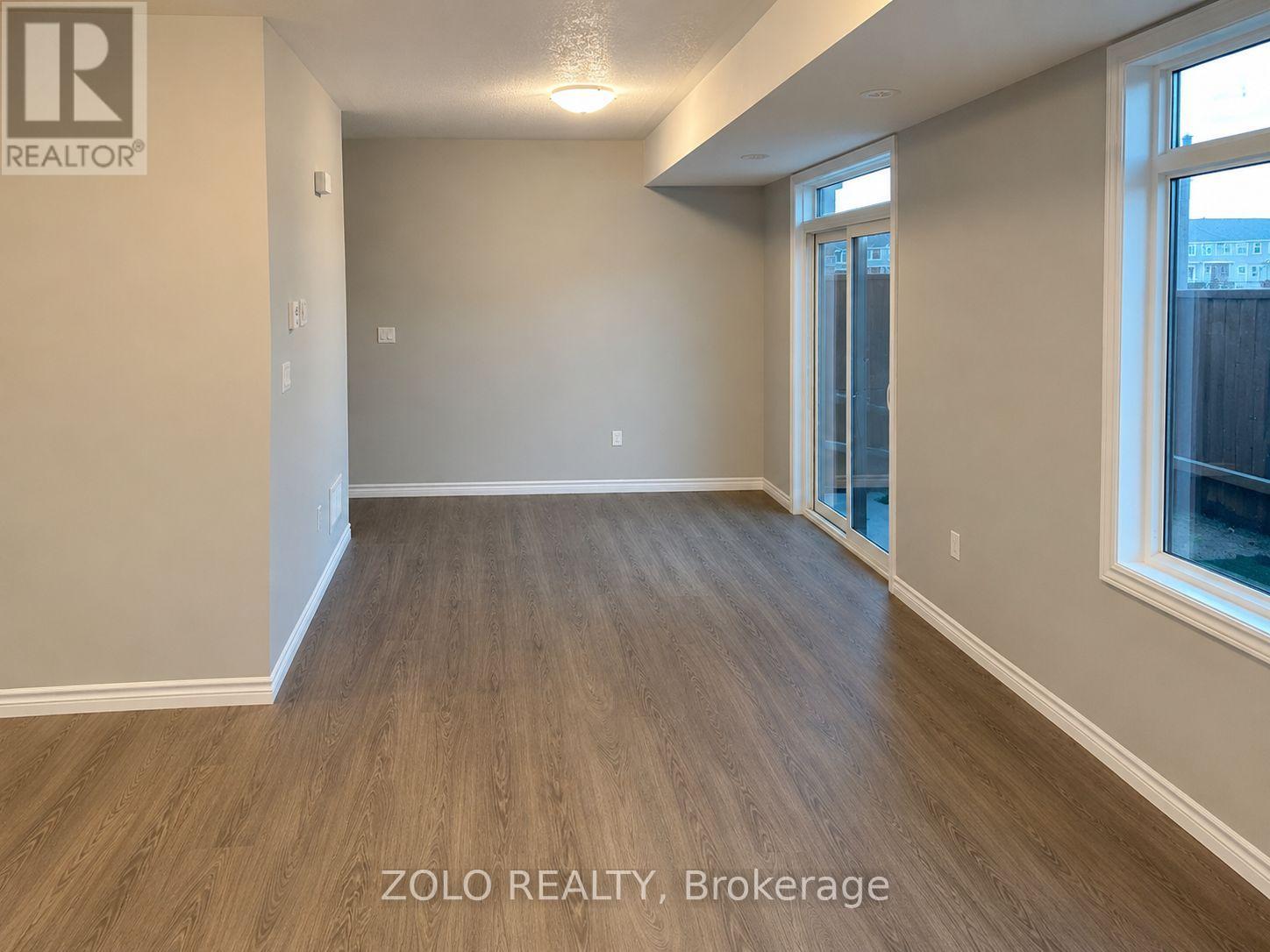 172 Oat Lane, Kitchener, Ontario  N2R 0S8 - Photo 3 - X13241916
