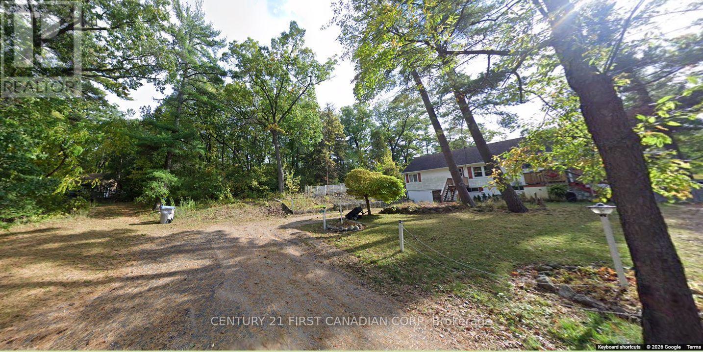 7619 CHESTER TRAIL, Lambton Shores, Ontario
