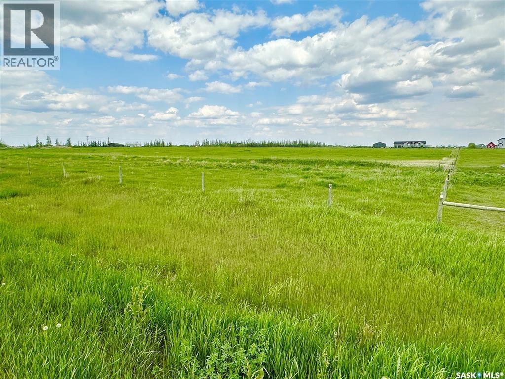 The Grasslands Parcel H 5.82 Acres, Weyburn Rm No. 67, Saskatchewan  S4H 2K3 - Photo 2 - SK038272