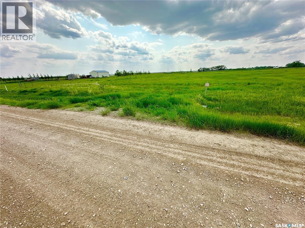 The Grasslands Parcel H 5.82 Acres, Weyburn Rm No. 67, Saskatchewan  S4H 2K3 - Photo 3 - SK038272