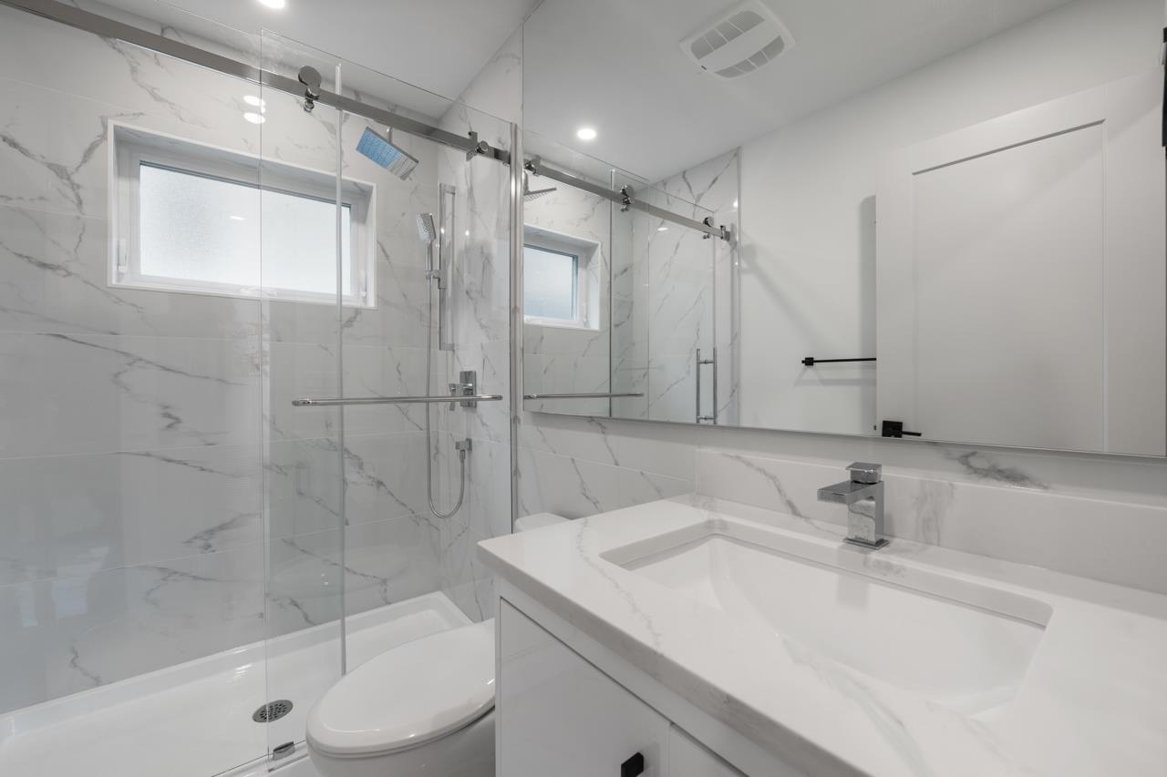 952 Parker Street, White Rock, British Columbia  V3S 8E8 - Photo 24 - R3131352