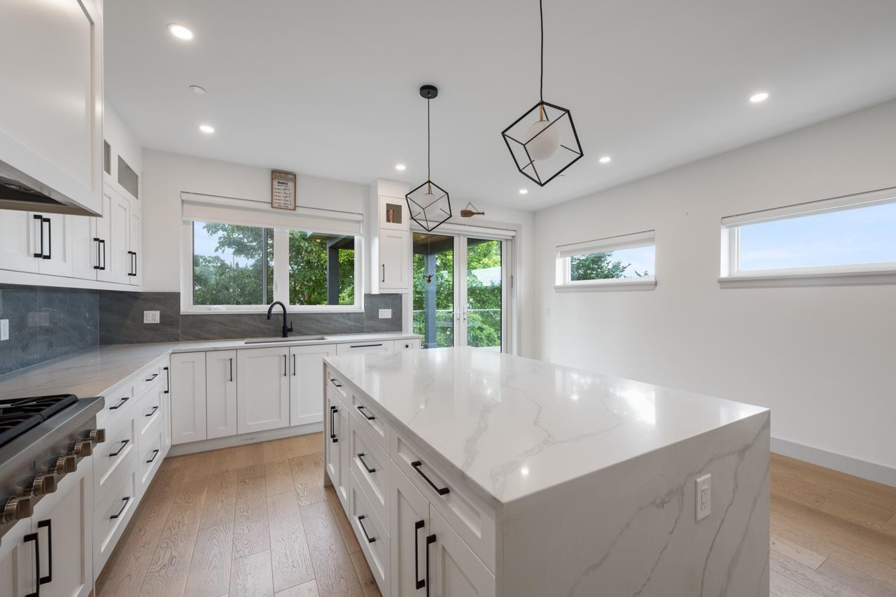 952 Parker Street, White Rock, British Columbia  V3S 8E8 - Photo 10 - R3131352