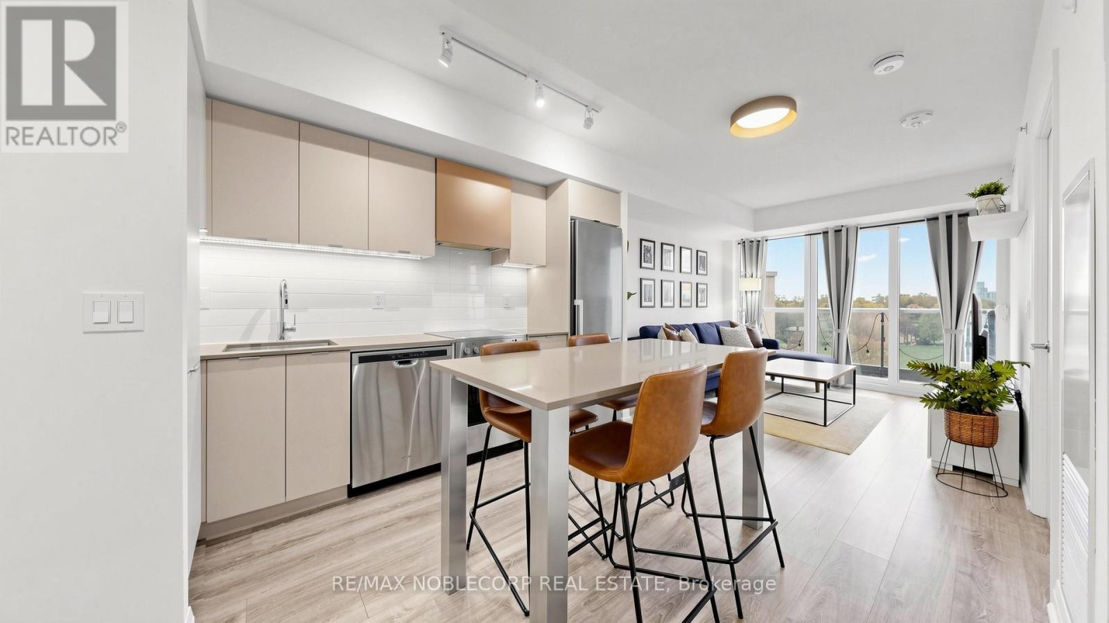 616 - 10 Gibbs Road, Toronto, Ontario  M9B 0E2 - Photo 8 - W13240520