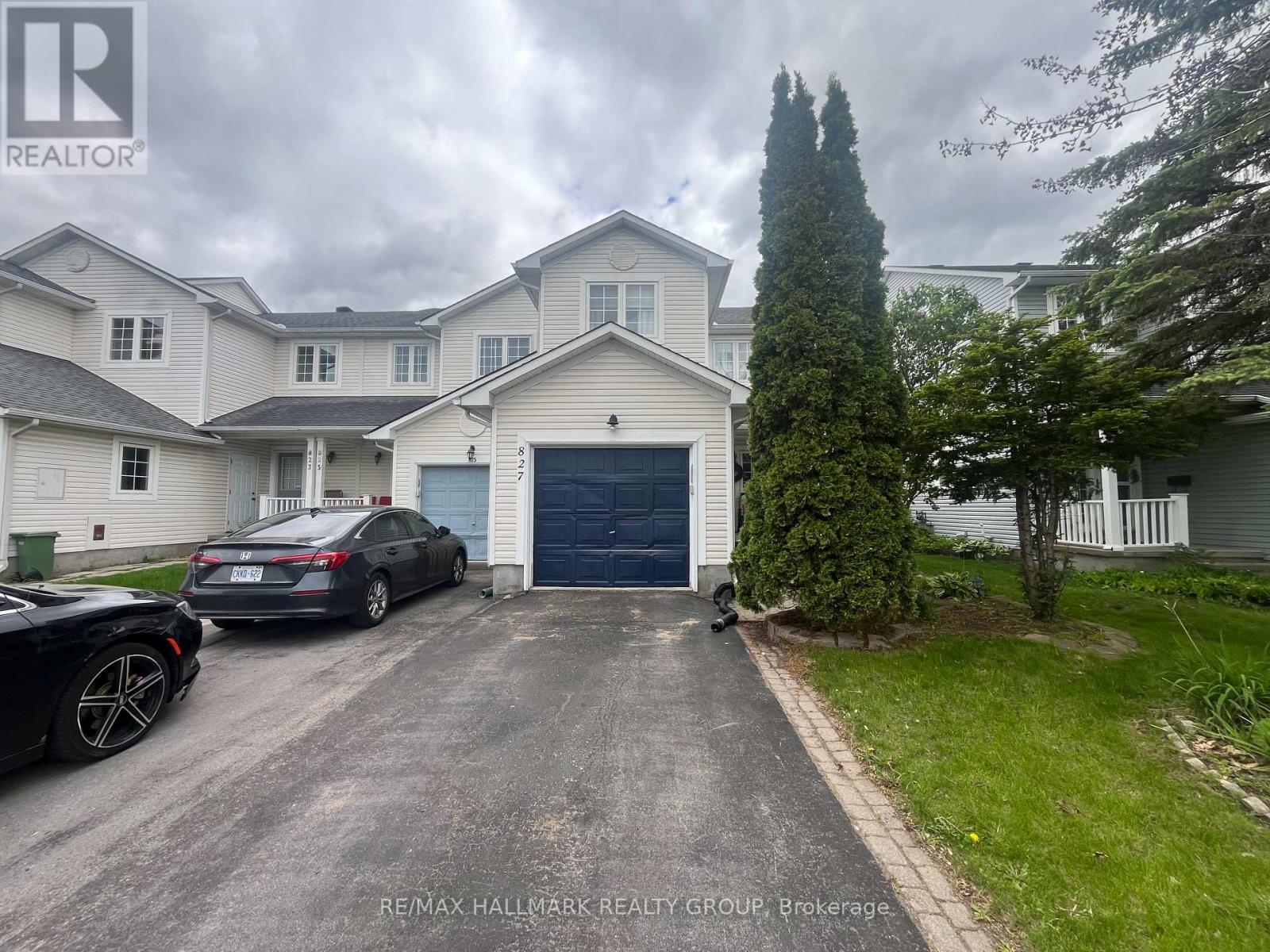 827 COMO CRESCENT, Ottawa, Ontario