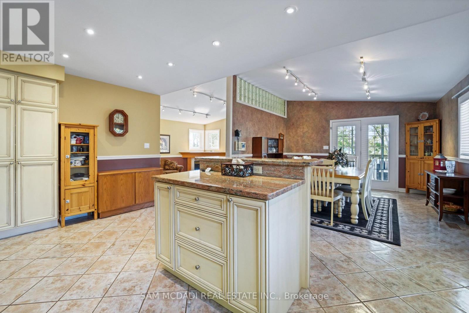 84 Maryland Drive, Selwyn, Ontario  K9J 6X3 - Photo 10 - X13241498