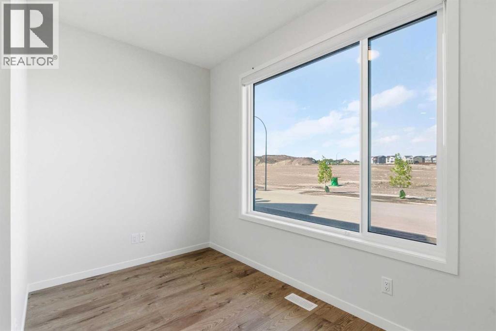 107 Royston Way Nw, Calgary, Alberta  T3L 0M4 - Photo 17 - A2277807