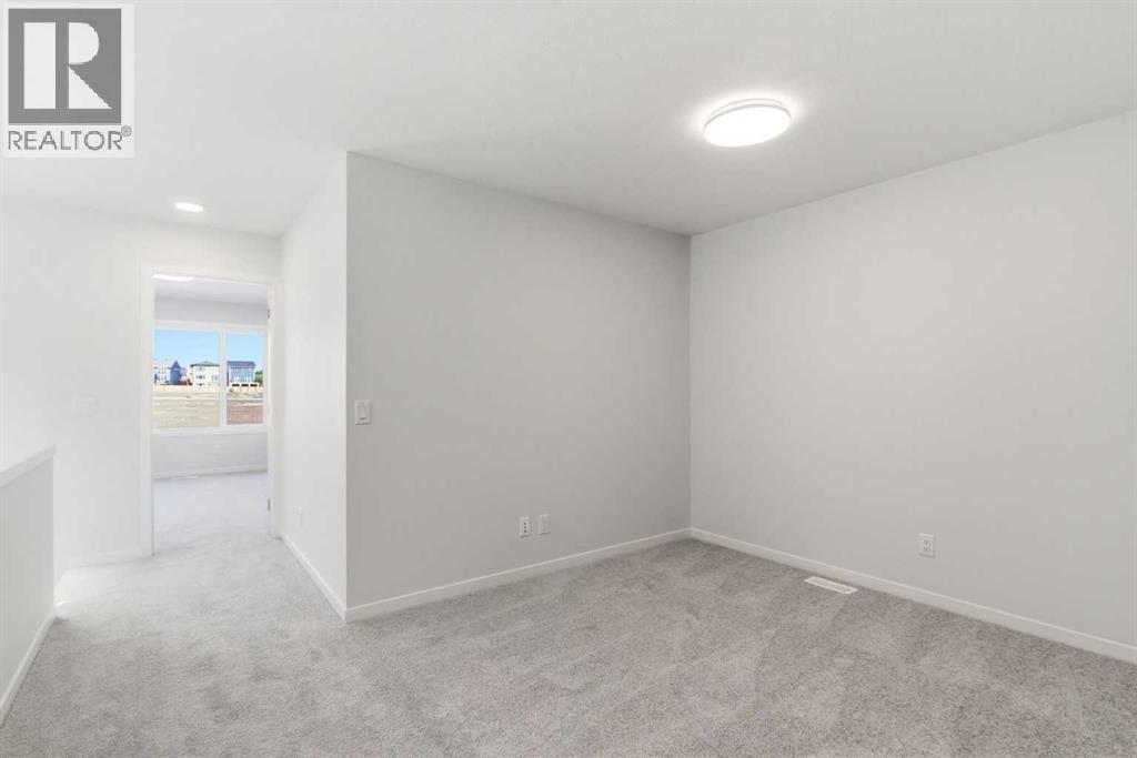 107 Royston Way Nw, Calgary, Alberta  T3L 0M4 - Photo 23 - A2277807