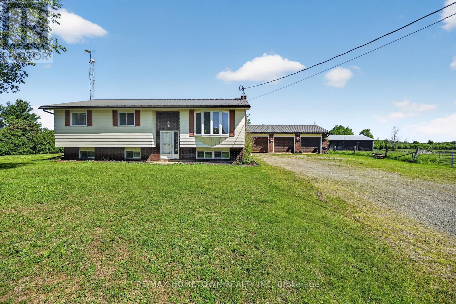 11928 Rocksprings Road, Elizabethtown-Kitley, Ontario  K0G 1R0 - Photo 3 - X13241872