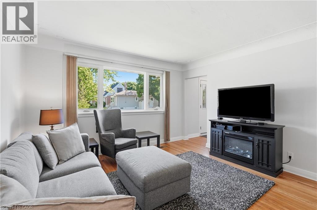 764 Brucedale Avenue E, Hamilton, Ontario  L8V 1R9 - Photo 6 - 40836844