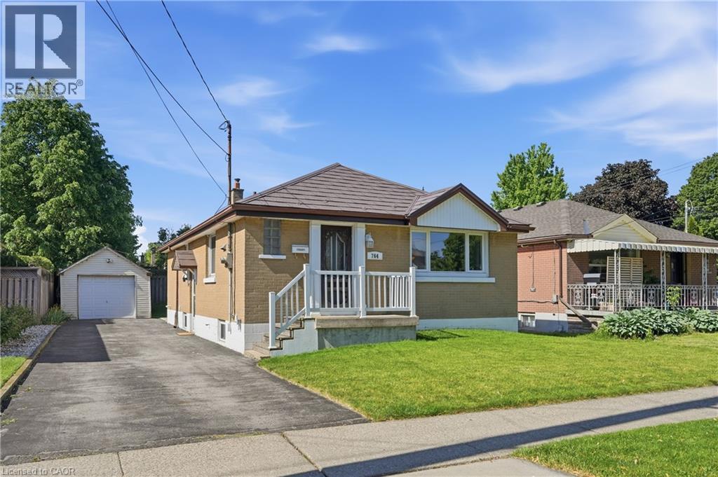 764 Brucedale Avenue E, Hamilton, Ontario  L8V 1R9 - Photo 1 - 40836844