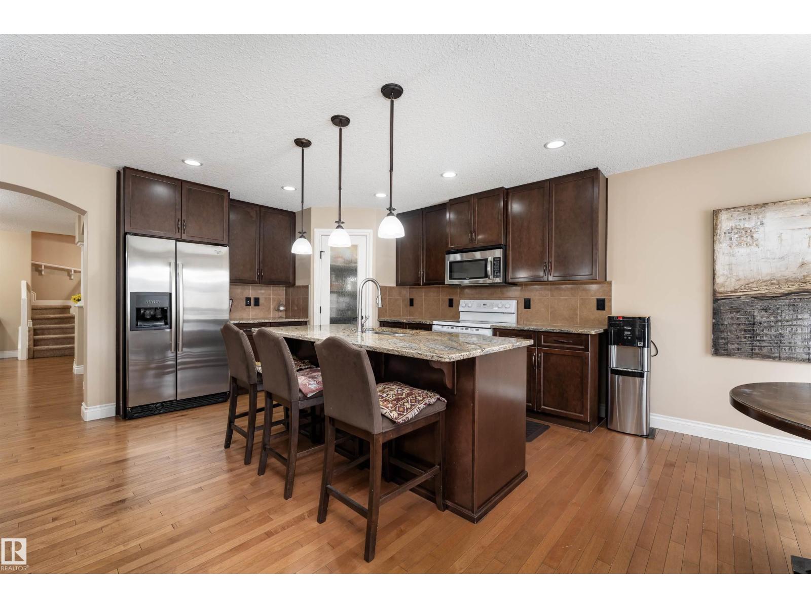 729 37a Av NW, Edmonton, Alberta  T6T 0S2 - Photo 5 - E4491780