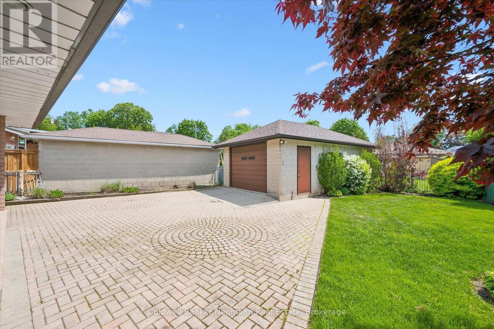 9 Ottawa Crescent, Guelph, Ontario  N1E 2A4 - Photo 30 - X13241756