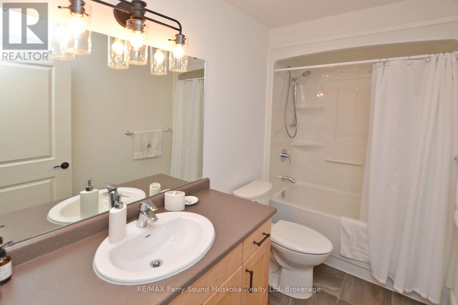 11c Salt Dock Road, Parry Sound, Ontario  P2A 3B6 - Photo 17 - X13241900