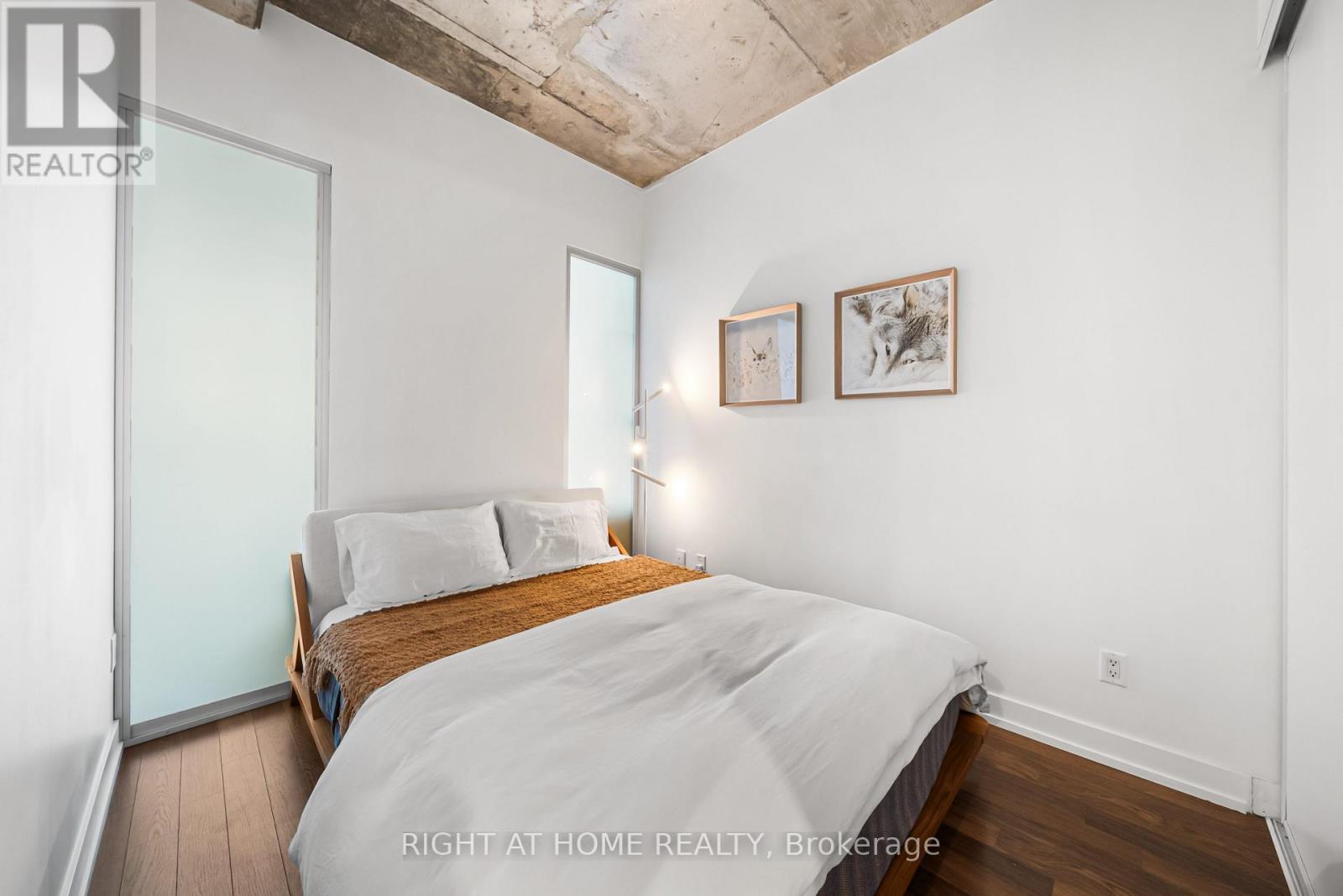 807 - 66 Portland Street, Toronto, Ontario  M5V 2M6 - Photo 12 - C13241656