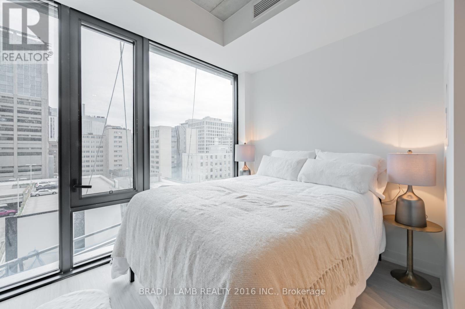 1005 - 195 Mccaul Street, Toronto, Ontario  M5T 0E5 - Photo 14 - C13241696