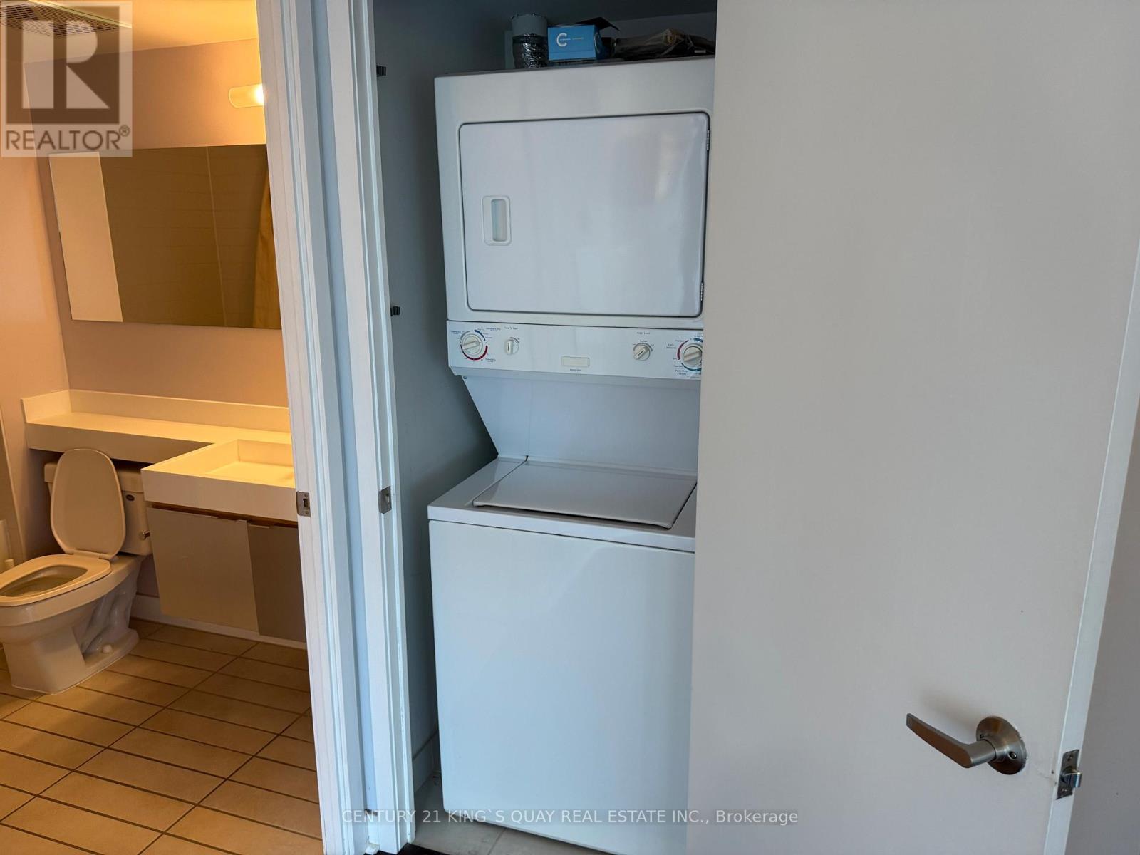 1725 - 4k Spadina Avenue, Toronto, Ontario  M5V 3Y9 - Photo 14 - C13241780