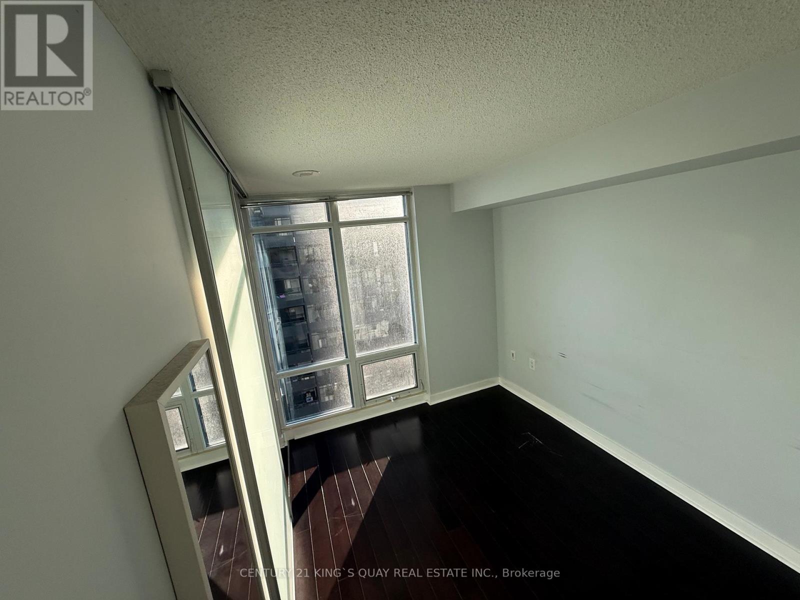 1725 - 4k Spadina Avenue, Toronto, Ontario  M5V 3Y9 - Photo 17 - C13241780