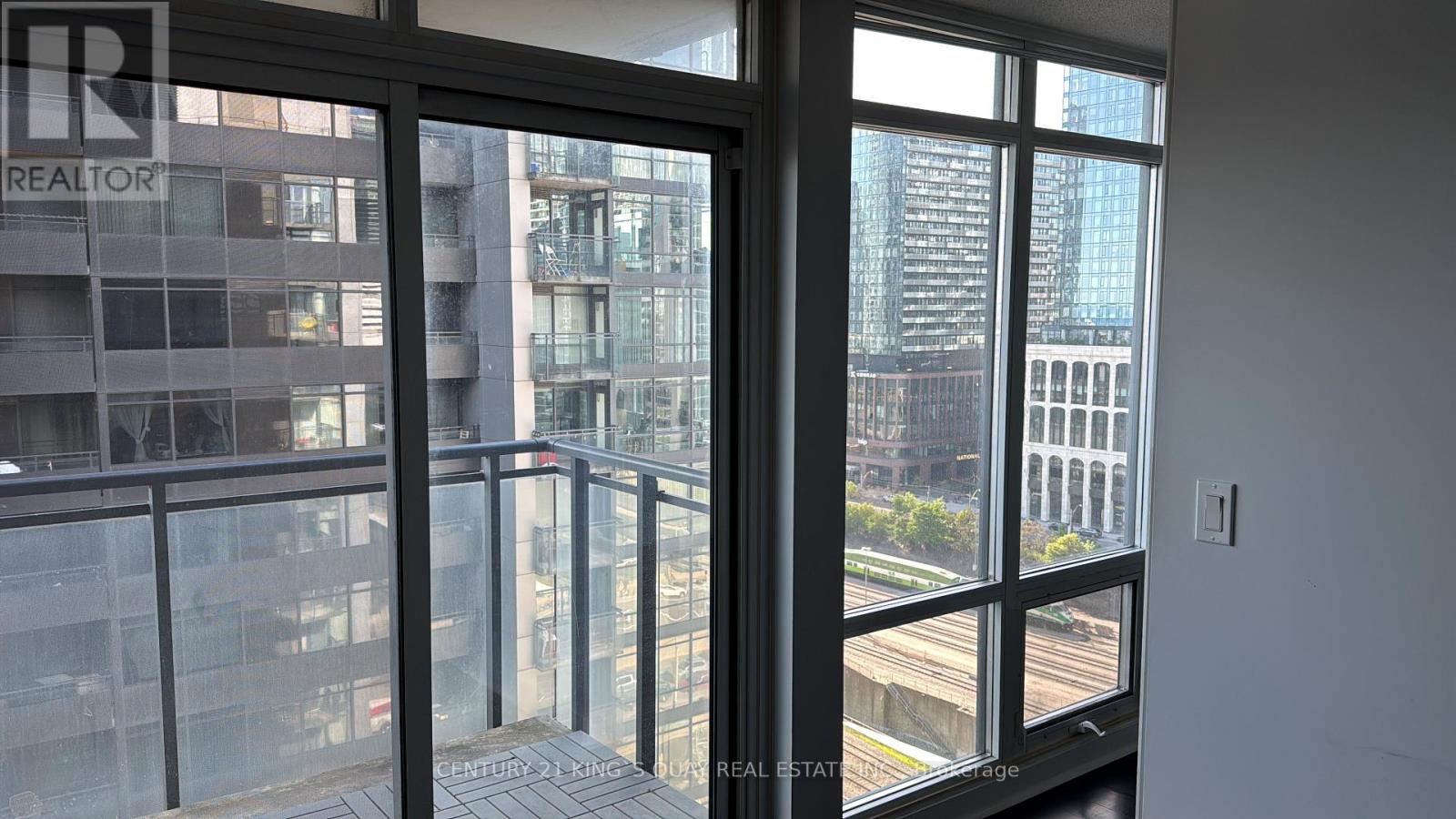 1725 - 4k Spadina Avenue, Toronto, Ontario  M5V 3Y9 - Photo 18 - C13241780