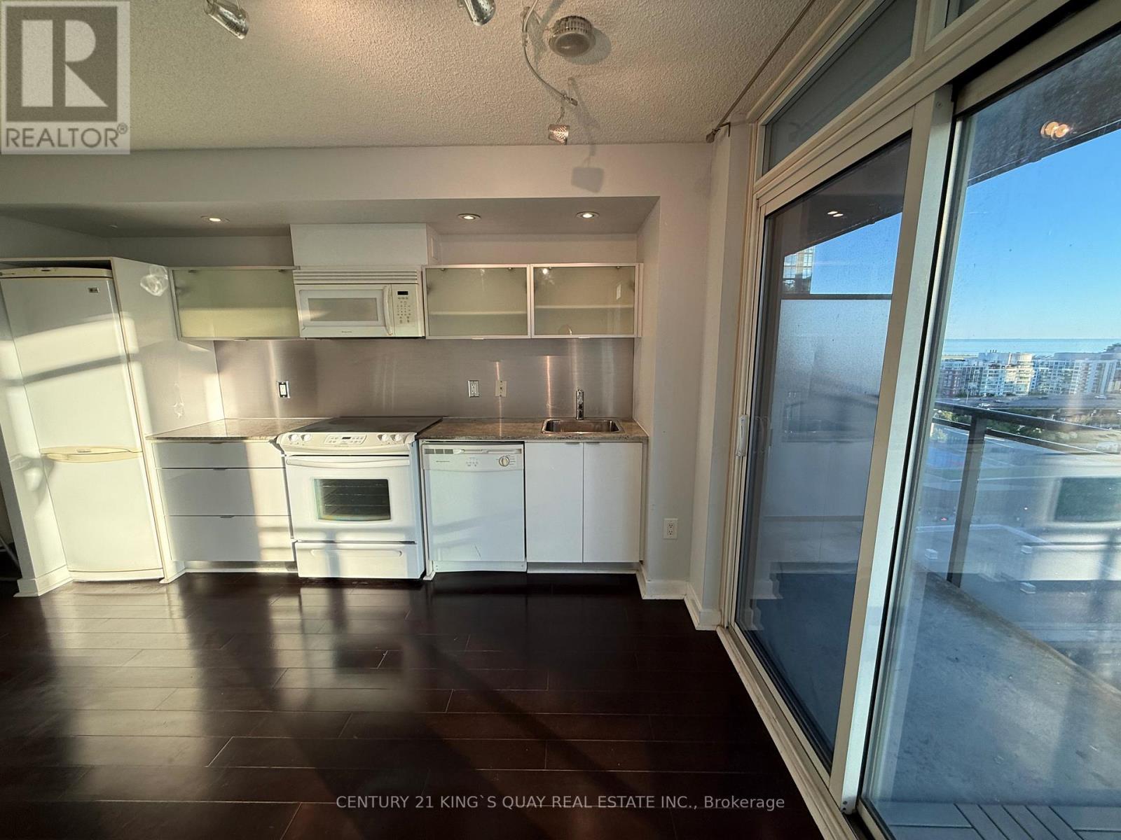 1725 - 4k Spadina Avenue, Toronto, Ontario  M5V 3Y9 - Photo 9 - C13241780