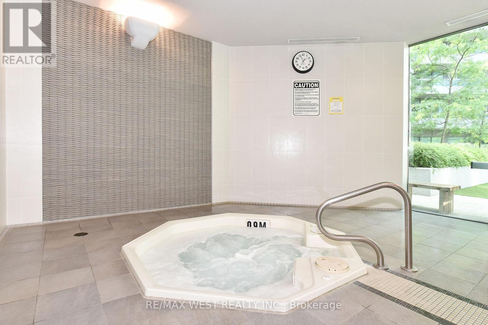 1512 - 25 Lower Simcoe Street, Toronto, Ontario  M5J 3A1 - Photo 38 - C13241838