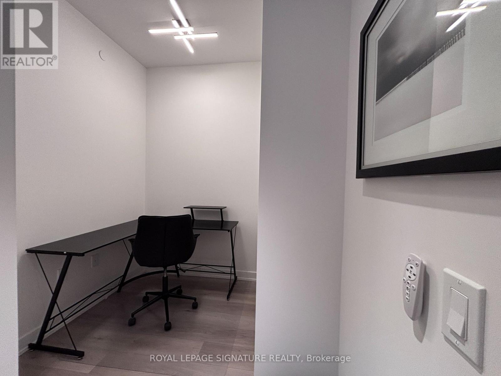 2104 - 127 Broadway Avenue, Toronto, Ontario  M4P 1V4 - Photo 25 - C13241850